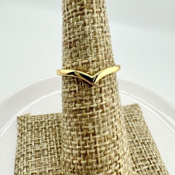 Vintage Chevron V Gold Tone Ring Retro MCM Statement Glam Minimalist Preppy - Picture 4 of 6